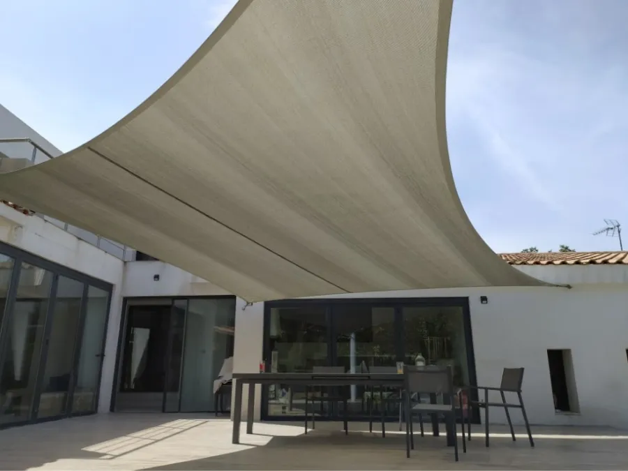 voile d'ombrage rectangulaire pour terrasse