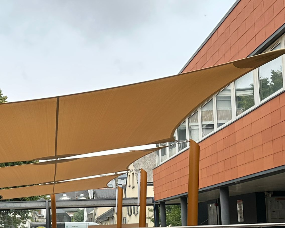 voile dombrage cour immeuble